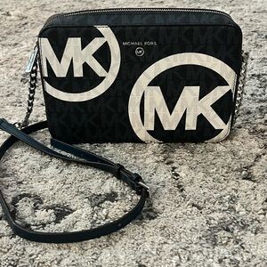 Michael Kors Black and Cream Logo Crossbody